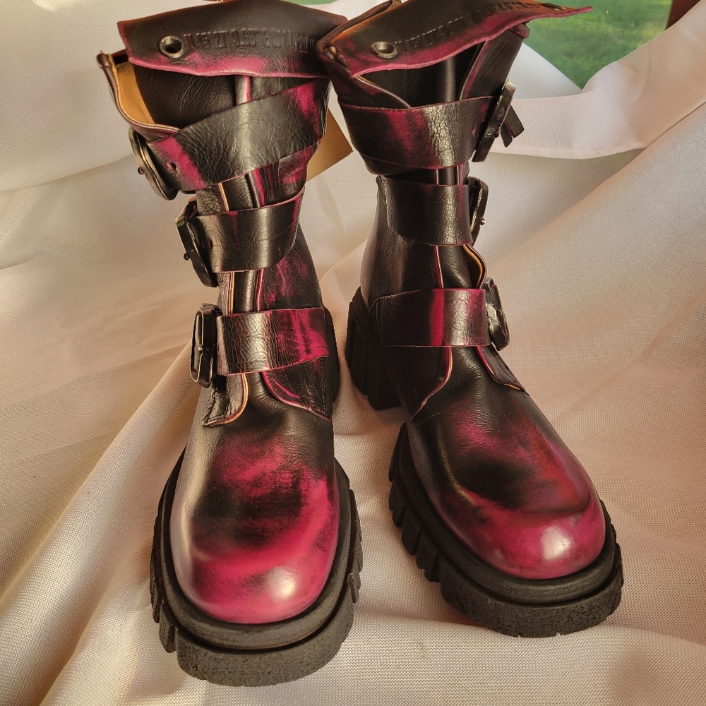 NIB A.S.98 Hamish Leather Moto Boots, Black w/Fuschia Brushing, 3 Buckle, EU 40 - Picture 8 of 11